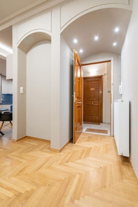 Appartement Urban Elegance In Kolonaki à Athènes Extérieur photo