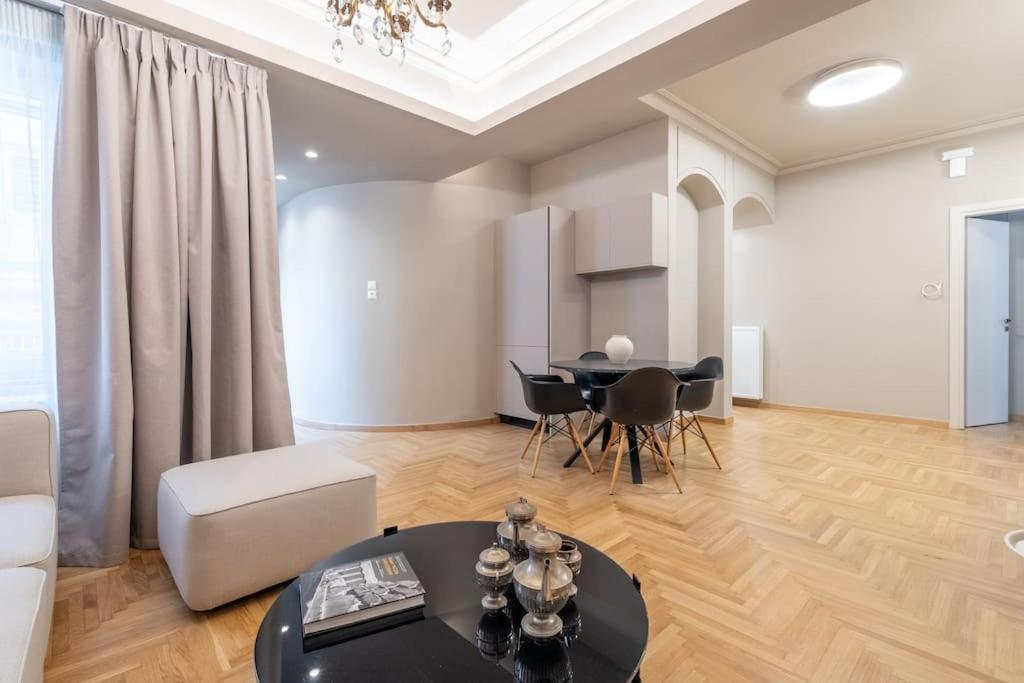 Appartement Urban Elegance In Kolonaki à Athènes Extérieur photo